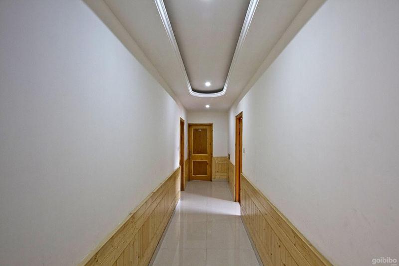 Hotel Uday Himalaya Manali  Bagian luar foto