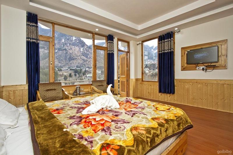 Hotel Uday Himalaya Manali  Bagian luar foto