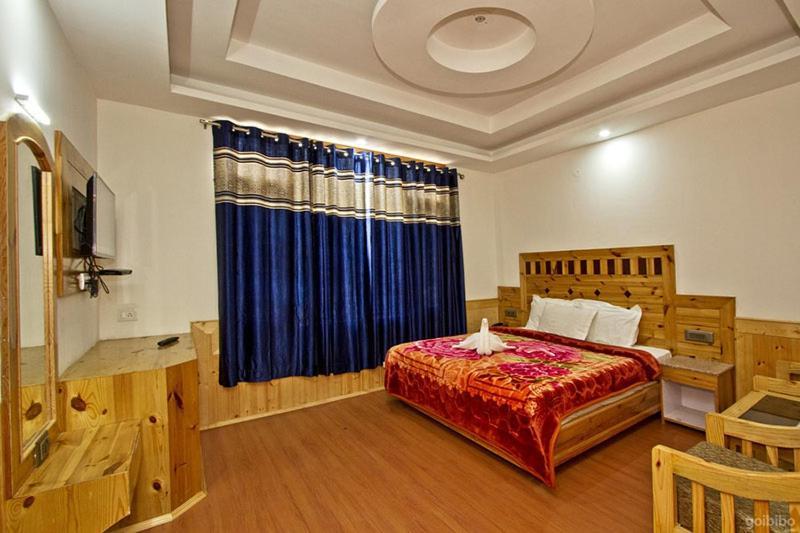 Hotel Uday Himalaya Manali  Bagian luar foto