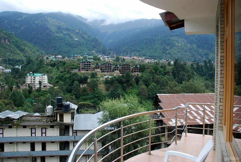 Hotel Uday Himalaya Manali  Bagian luar foto